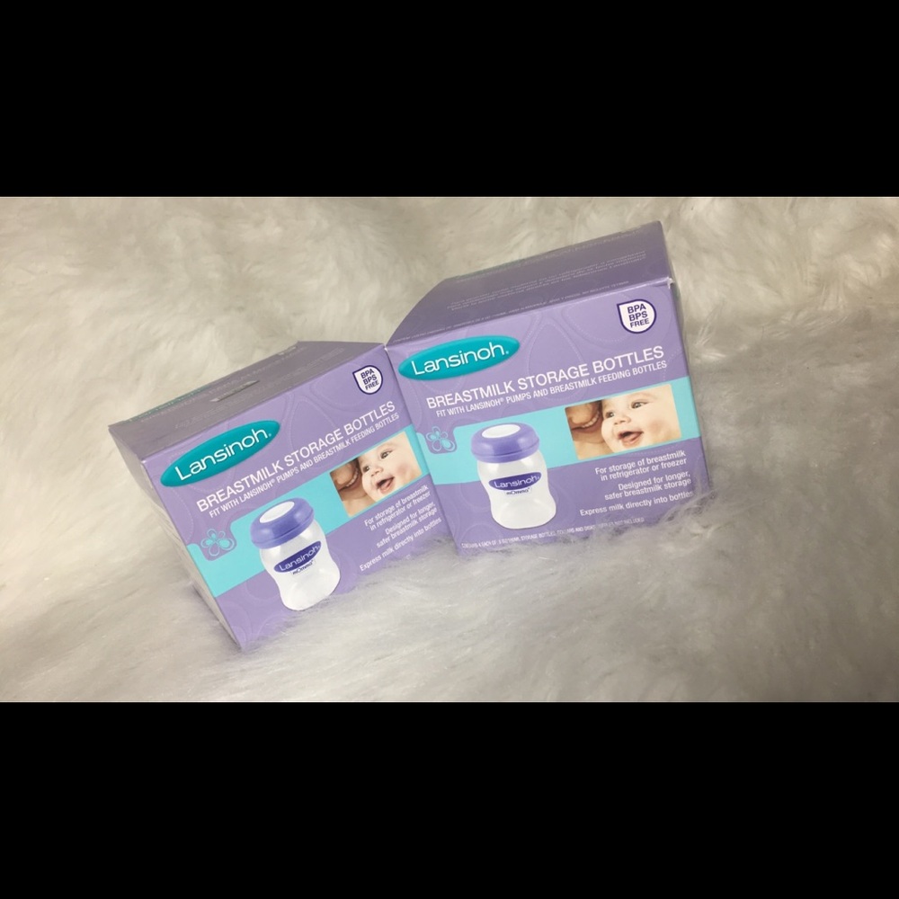 **BRAND NEW** Lansinoh storage bottles!